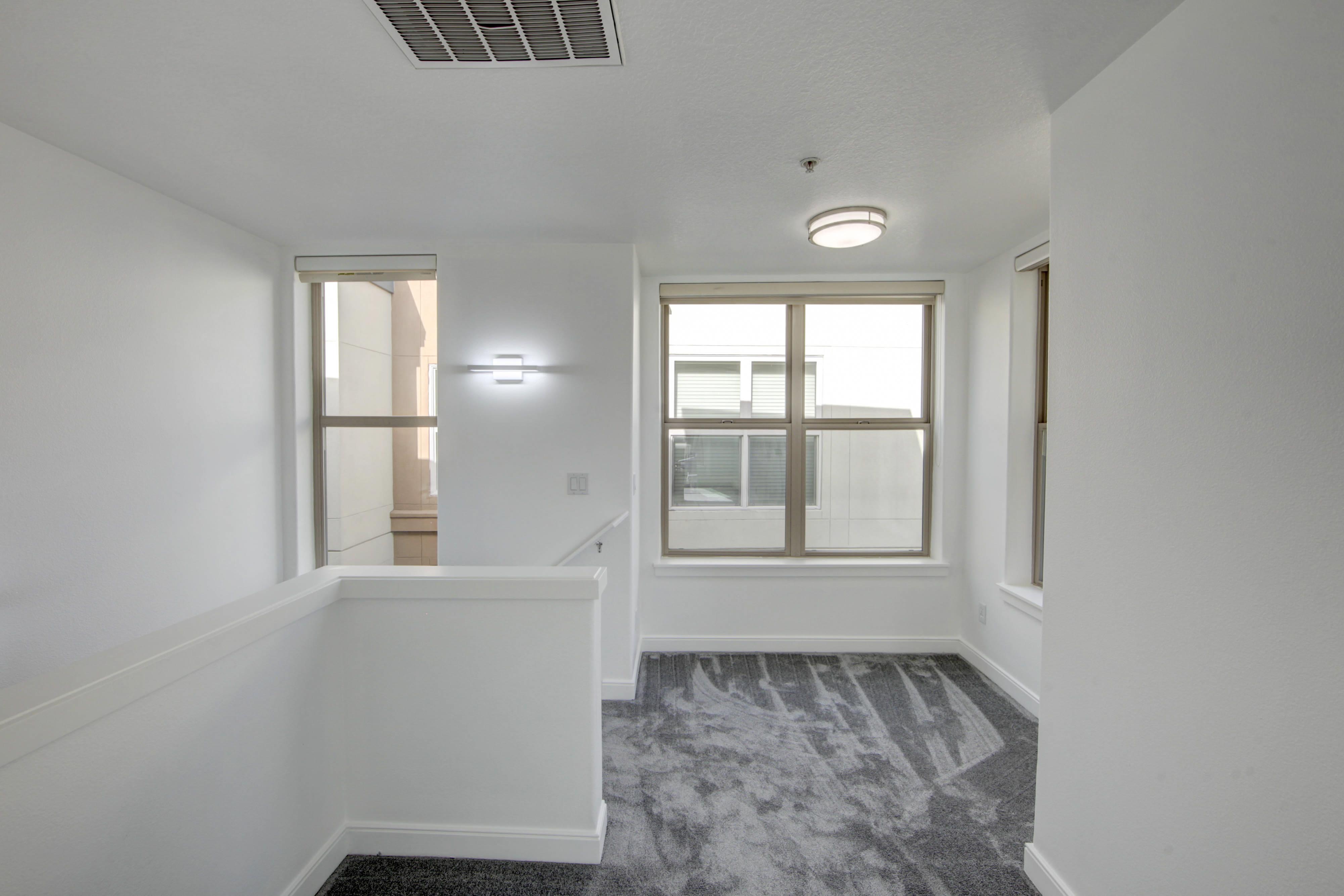 Photo 3 of 6267 NE Carillion Dr UNIT 103, Hillsboro, OR, 97124